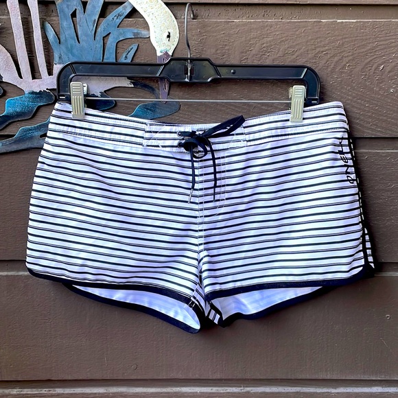 O'Neill Other - O’Neill Striped Board Shorts